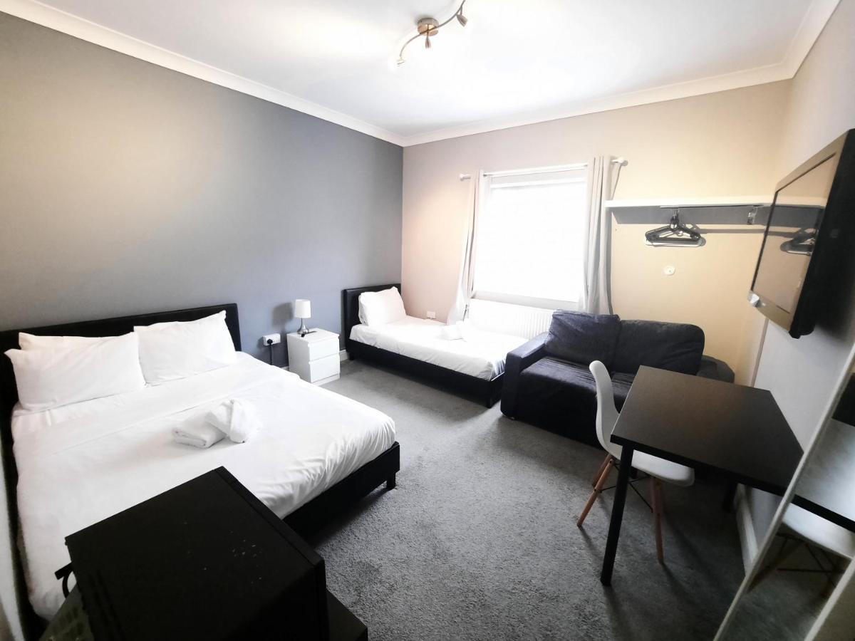 Addenro Apartments Саутхамптън Екстериор снимка