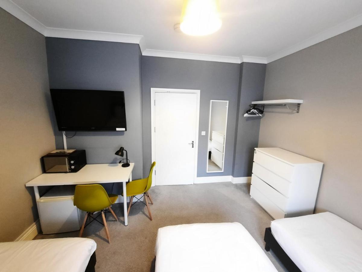Addenro Apartments Саутхамптън Екстериор снимка